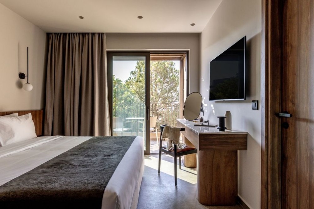 Хотел Elios Hill - снимка 12 Хотел Elios Hill - снимка 12