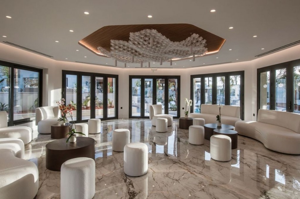 Хотел Nobel Hotel & Suites - снимка 3 Хотел Nobel Hotel & Suites - снимка 3